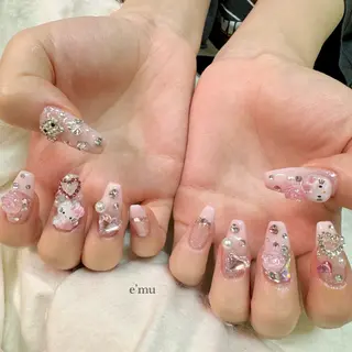 ネイル nail salon e'mu💐のネイルデザイン