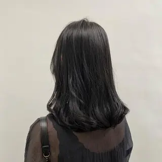 セミロング カラー パーマ ヘアアレンジ ネイル マツエク・マツパ 韓国風ベージュ🤎 赤みなし🌿横浜🤎のヘアスタイル