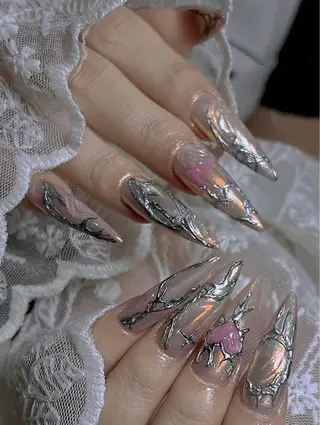 ネイル Hin Hana Nailのネイルデザイン