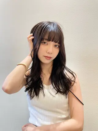 セミロング 流行デザイン特化 東方 舜のヘアスタイル