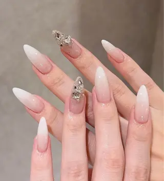 ネイル 本田 アユミのネイルデザイン