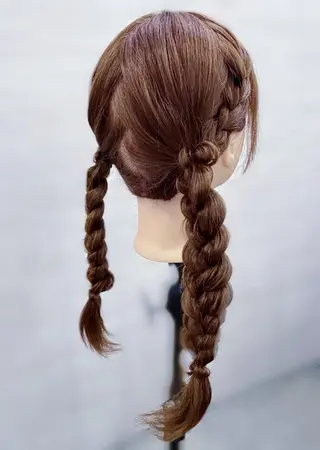 ヘアアレンジ 馬方 雫のヘアスタイル