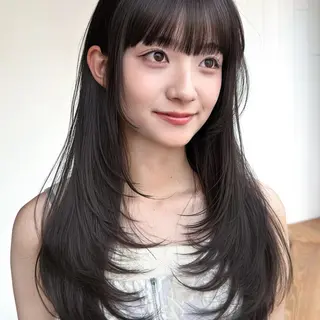 カラー ロング ITbyALBUM 藤沢店のヘアスタイル