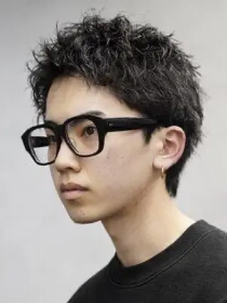 ショート パーマ メンズ 伊藤 蒼彩のヘアスタイル
