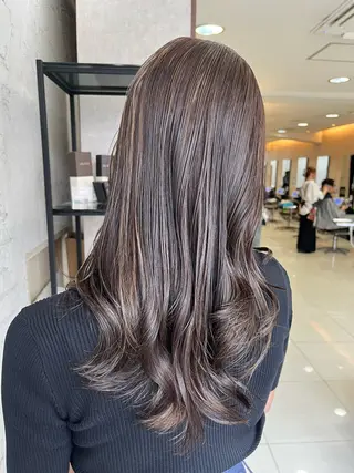 ロング カラー ハイライトカラー＆ ダブルカラー　田口のヘアスタイル
