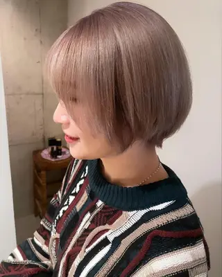 ショート カラー ヘアアレンジ 髙塚碧🇰🇷 韓国ヘア🎗️のヘアスタイル