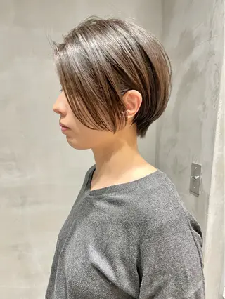 ショート カラー 華 /ショート/ボブのヘアスタイル