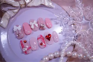 ネイル minz 池袋♡ Ayaneのネイルデザイン