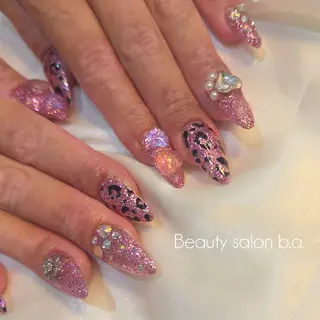 ネイル nailsalon b.a.のネイルデザイン