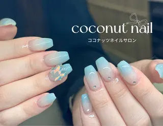 ネイル 神田 ココナッツのネイルデザイン