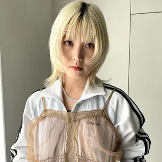 ダブルカラー,透け カラーHINARIのヘアスタイル