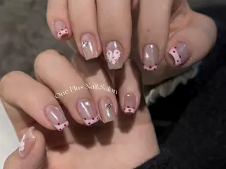 ネイル One Plus Nail Salonのネイルデザイン