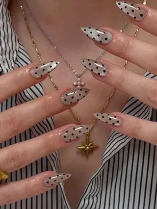 ネイル Hot Nail Salonのネイルデザイン