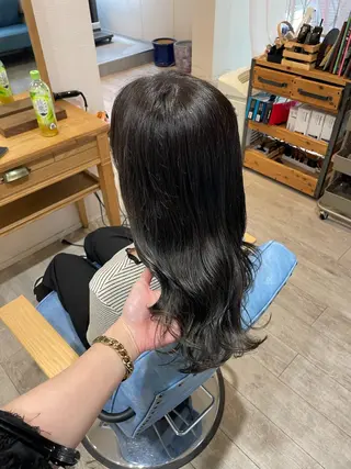セミロング NARI 《撮影モデル募集中》のヘアスタイル