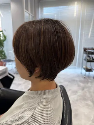 ショート カラー 轡田 くつわだのヘアスタイル