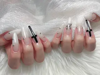 ネイル Eclat［ｴｸﾗ］ Yuriのネイルデザイン