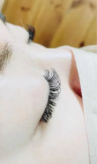 マツエク・マツパ リン リンのネイルデザイン
