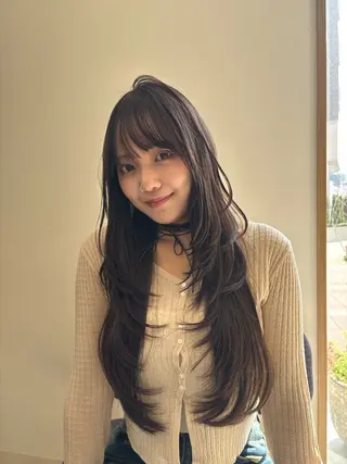 ロング レイヤーカット🥀/ 大曽根🤍yuukaのヘアスタイル