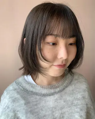 ショート カラー hubhair レイヤー/透明感のヘアスタイル