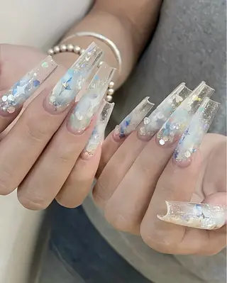 ネイル D-BEAUTY Nailsalonのネイルデザイン