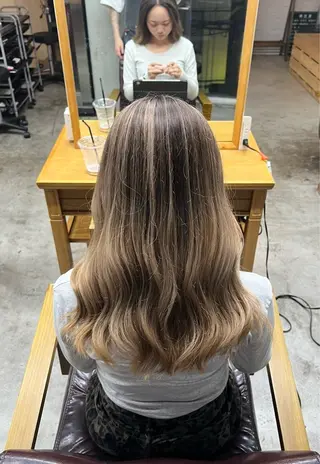 セミロング カラー 指名数No.1 /NAOYAのヘアスタイル