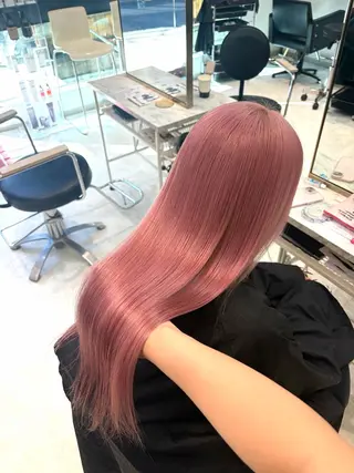 セミロング カラー ヘアアレンジ 🩶【推しハイトーン 】yuzu🩶のヘアスタイル