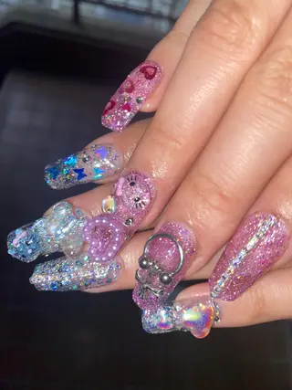 ネイル 個性派🌺推しネイル 💅💞hota🐇のネイルデザイン