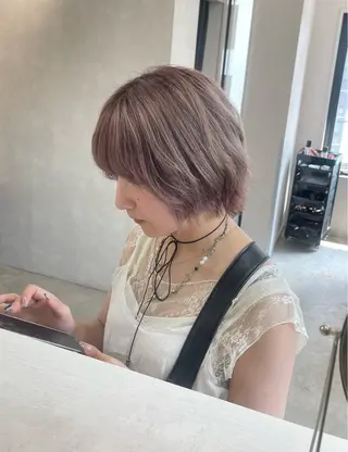 ショート 平井 よし乃のヘアスタイル