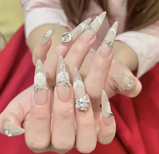 ネイル Pure&Rich Nailのネイルデザイン