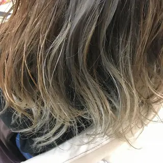 ロング カラー Oopsレイヤー 加藤澄都のヘアスタイル