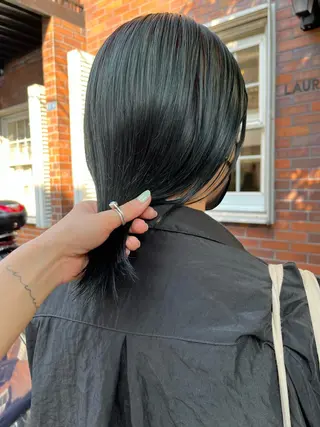 ミディアム カラー eri kinjoのヘアスタイル