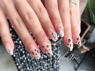 ネイル Jolie Joieの眉毛・アイブロウイメージ
