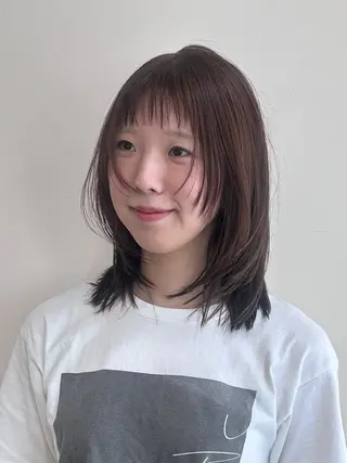 ミディアム カラー ナチュラル大人っぽい スタイル MAORIのヘアスタイル