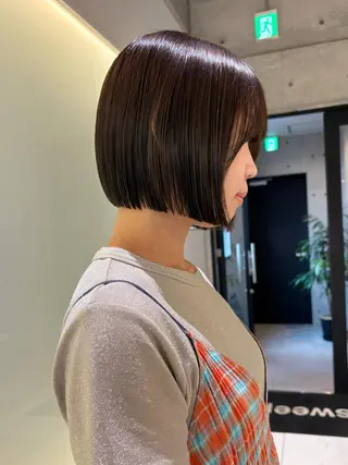 ショート nanami /ボブ/艶カラーのヘアスタイル