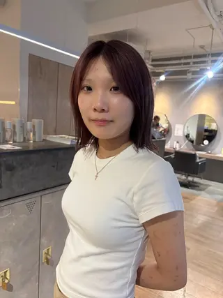 カラー 🩵西川芽依/ ブリーチカラー🩵のヘアスタイル
