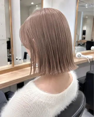 セミロング カラー EARTH 榎本のヘアスタイル
