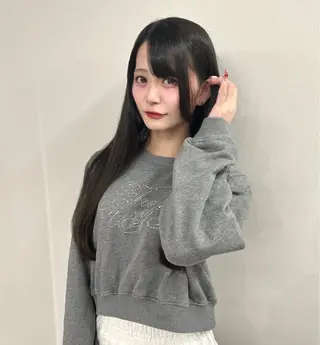 ロング LOUIMADNA栄 🎀Misakiのヘアスタイル