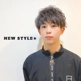ショート カラー メンズ 鈴木 香澄のヘアスタイル