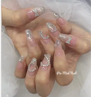 ネイル Pio Mielのネイルデザイン