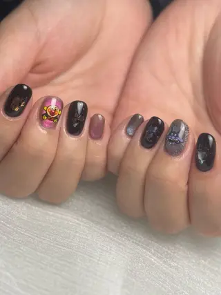 ネイル 山崎 成美のネイルデザイン
