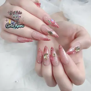 ネイル Gote Kawa nail salonのネイルデザイン