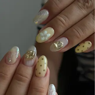 ネイル Pure&Rich Nailのネイルデザイン