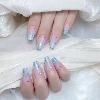 ネイル M🌷nail 長さだし専門店のネイルデザイン