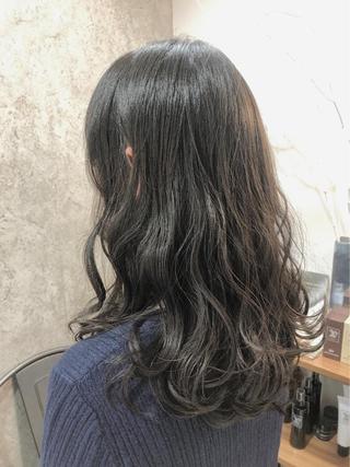 セミロング 神頭 彩のヘアスタイル