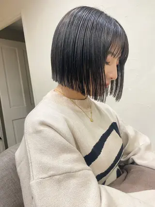 ショート カラー ヘアアレンジ 東田 恋のヘアスタイル