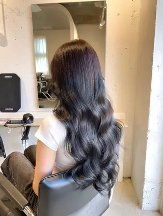 ロング カラー tim hinaのヘアスタイル