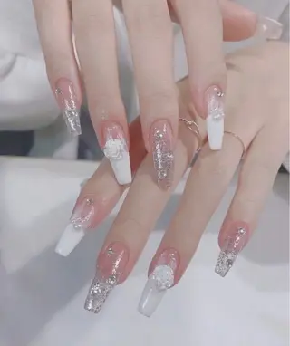 ネイル T. Leeのネイルデザイン