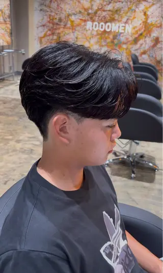 パーマ メンズ 林 侑弥のヘアスタイル