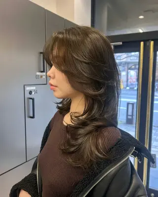 ロング 海外/大人レイヤー 🇺🇸TOMONAのヘアスタイル