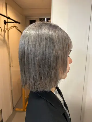 カラー UNBIRTHDAY ゆづみのヘアスタイル